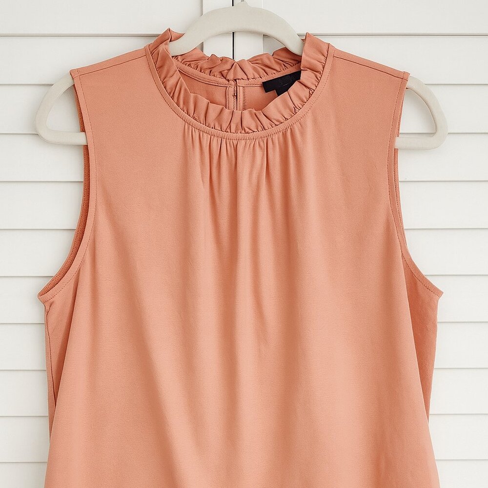 Ann Taylor Factory Women's Sleeveless Top - Size XL Coral | Ruffle Neckline |